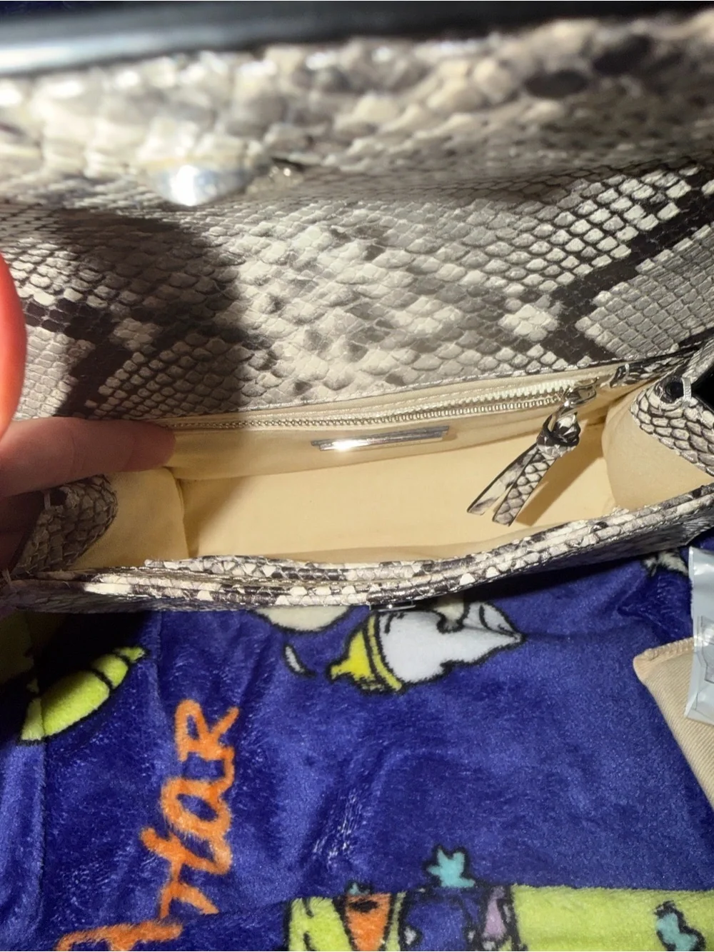 Euc tory burch snakeskin small fleming shoulder bag
